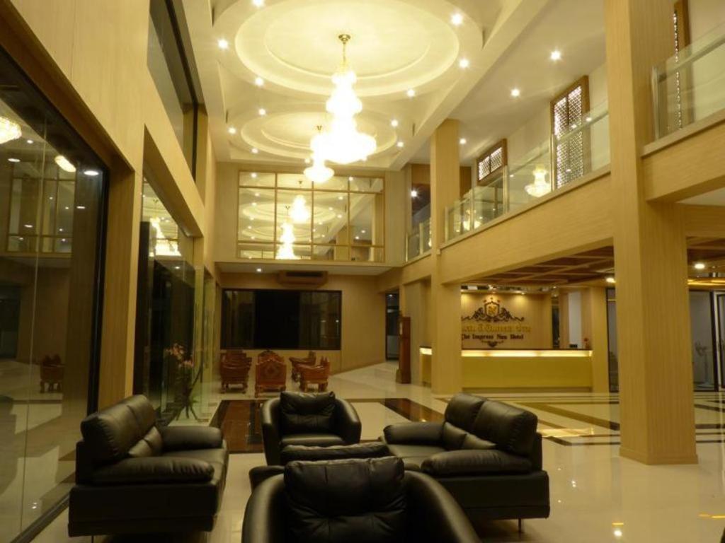 The Impress Nan Hotel Exterior photo
